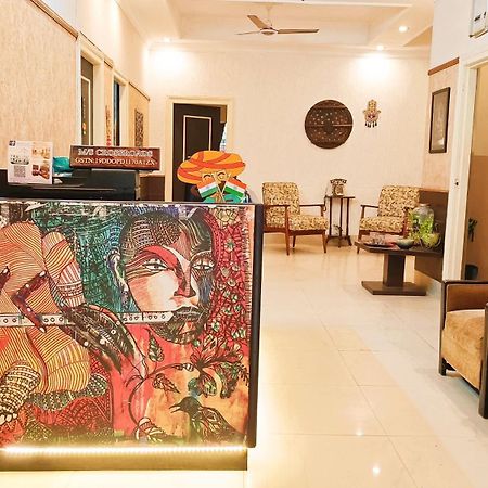 Crossroads Hotel Kolkata Bagian luar foto